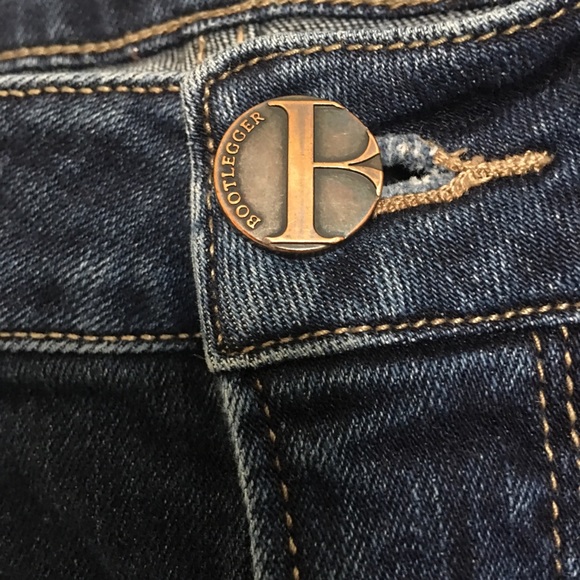 Bootlegger Curvy Slim Bootcut Jeans - Picture 5 of 11